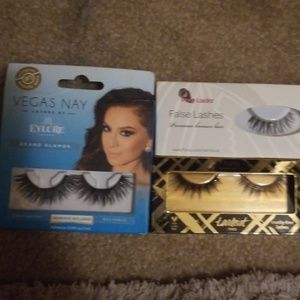 Eyelash bundle